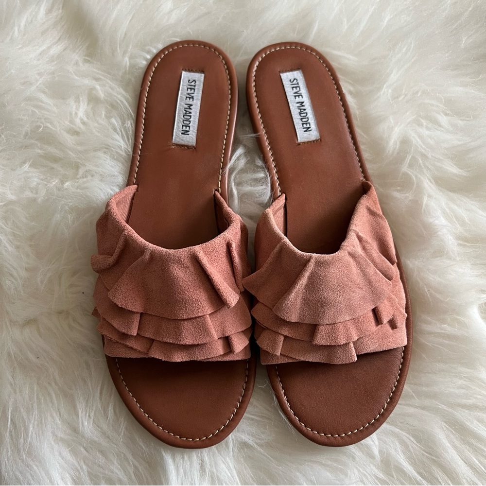 Steve Madden Getdown Flat Sandal